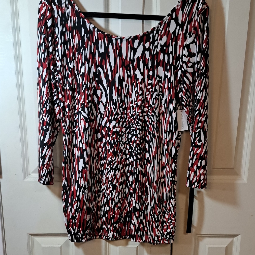 NWT Coldwater Creek Red and Black Abstract Long Sleeve Top